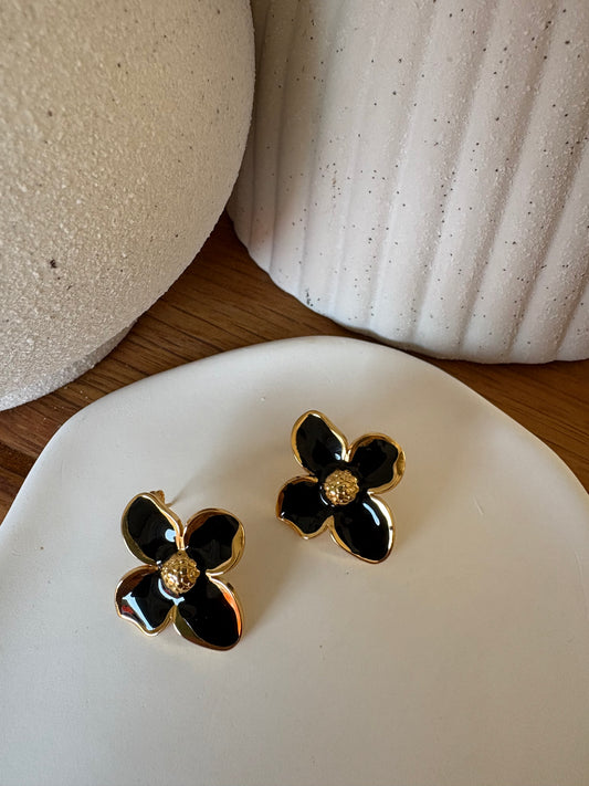 Boucles d'oreilles fleur noir