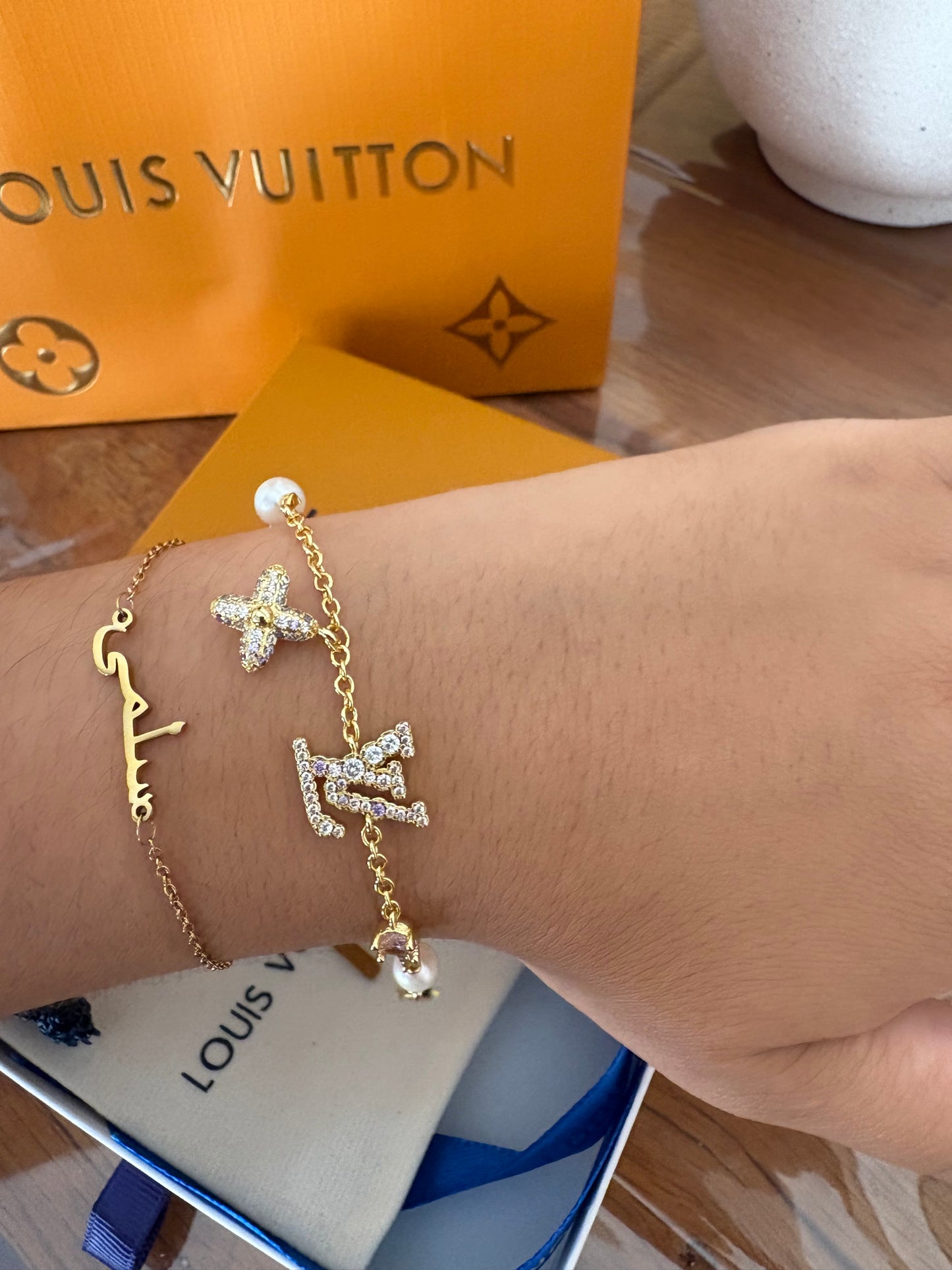 Bracelet