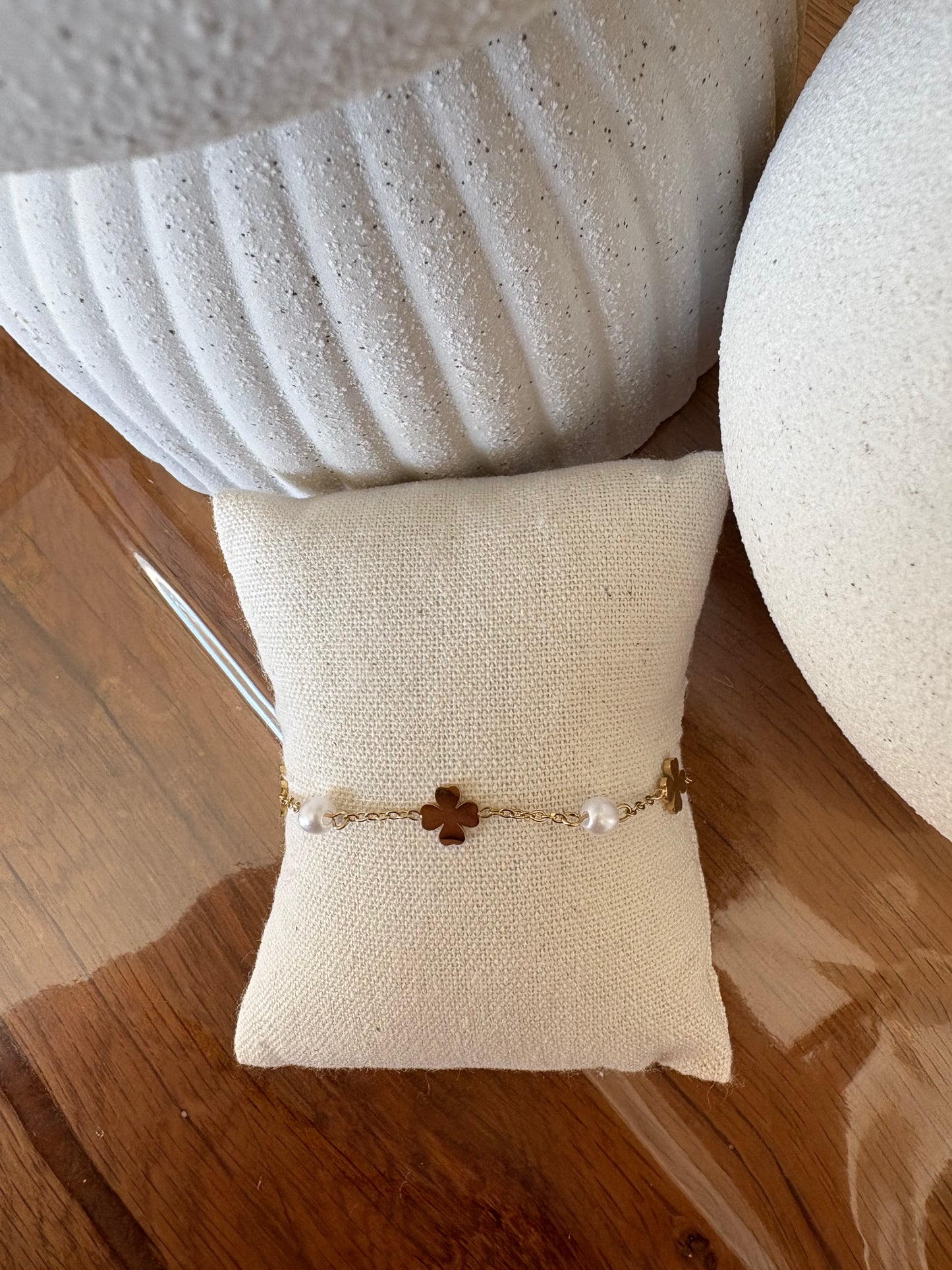 Bracelet trèfle perlé