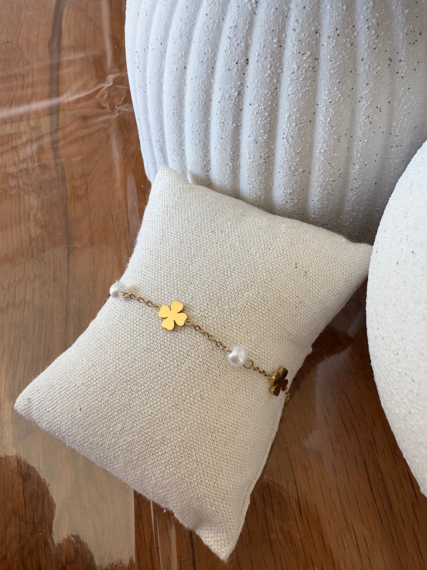 Bracelet trèfle perlé