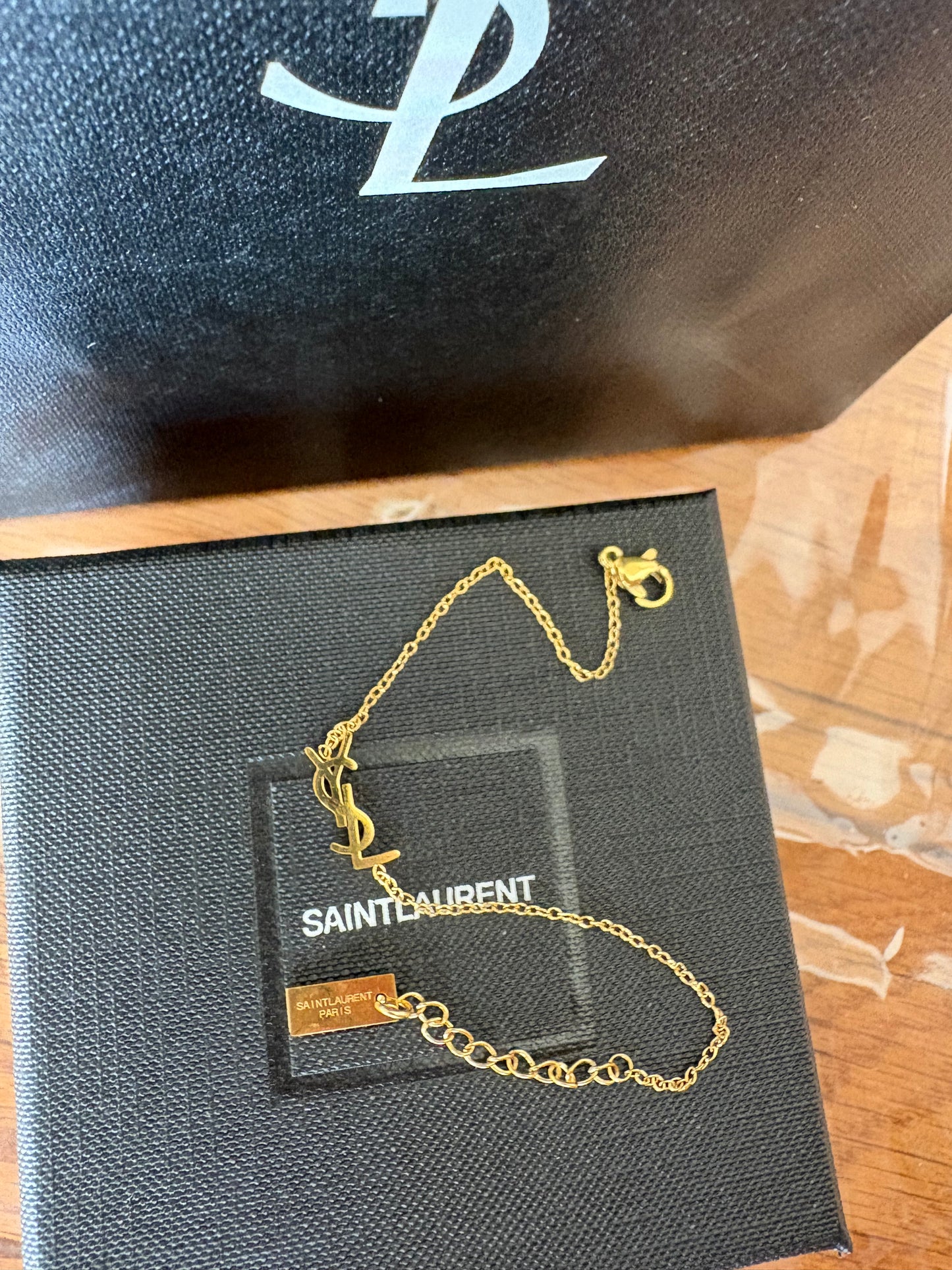 Bracelet
